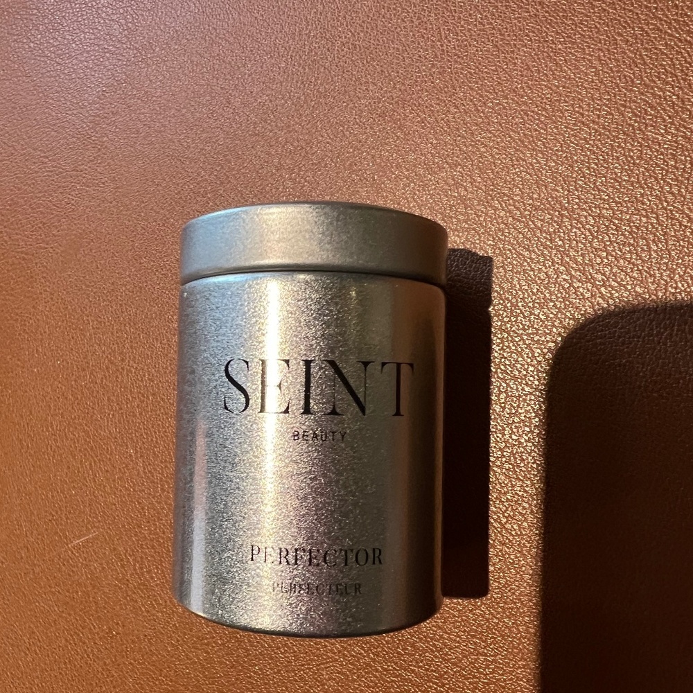 Seint Perfector Sponge